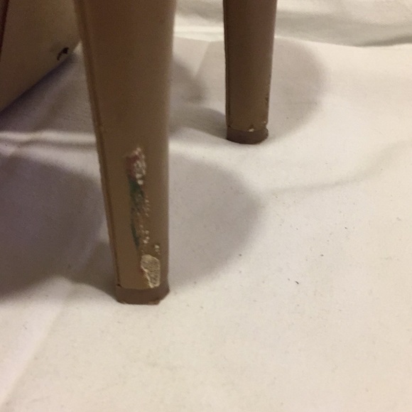 Tan platform heel - Picture 3 of 6